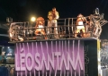 O Baiano Léo Santana tem uma legião de fãs em Natal, onde participa do Carnatal, puxando o bloco Vem com o Gigante.