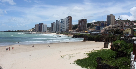 Praia de Areia Preta 